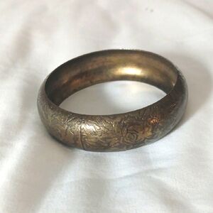 VINTAGE Sterling Silver Floral Engraved Bangle Bracelet